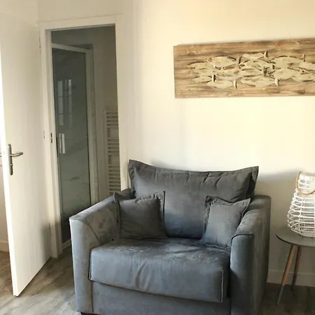 Fleur De Re Hotel 3*