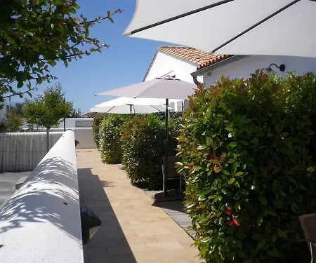 Hotel Fleur De Re 3*