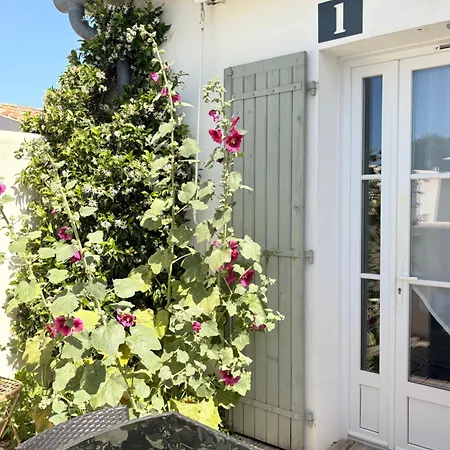 Fleur De Re Hotel