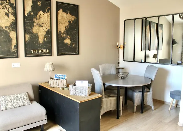 Fleur De Ré Hotel 3*