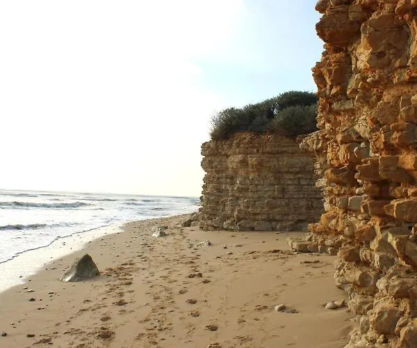 Hotel Fleur De Ré 3*