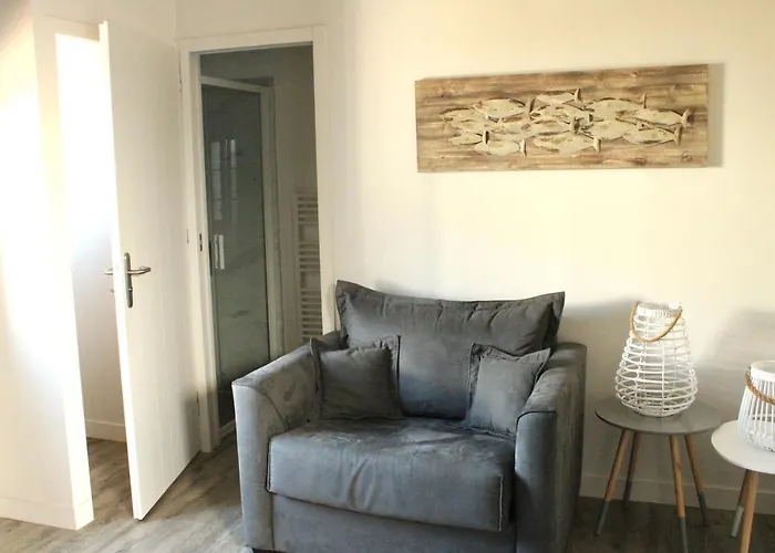 Fleur De Ré Hotel 3*